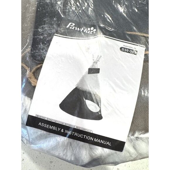 RARE NWT PawHut Cat Teepee w/Chalkboard & Cushion 19.75" Felt Tent - Picture 2 of 8